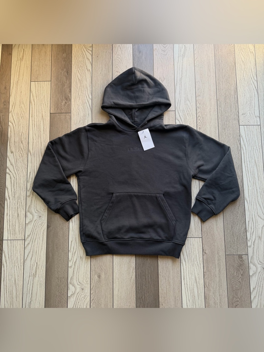 Jordan Men's Charcoal Gray Embossed Logo Pullover Hoodie NWT size S
